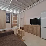 Dimosthenis Skg Apartment