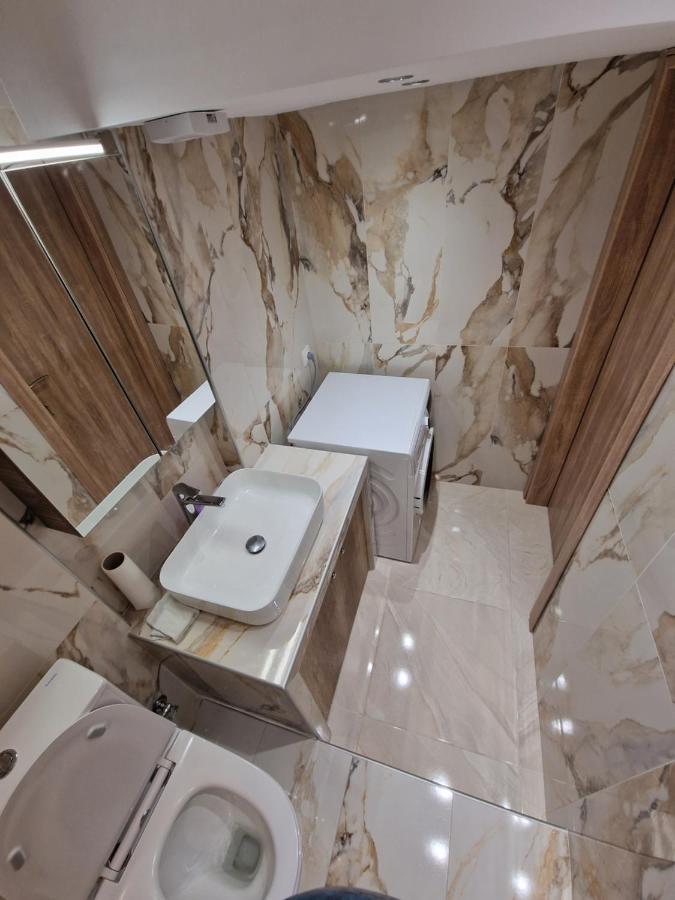 Dimosthenis Skg Apartment